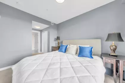 Bedroom 2 Photo of 303 625 E 3rd Street, North Vancouver, BC