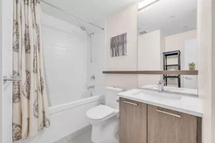 Powder Room Photo of 303 625 E 3rd Street, North Vancouver, BC