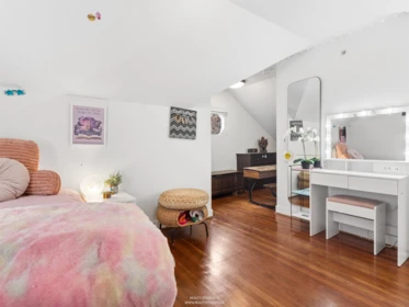 Loft / Bonus Room Photo of 558 W 19th Avenue, Vancouver, BC
