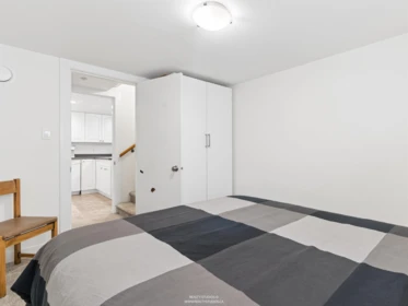 Mudroom Photo of 558 W 19th Avenue, Vancouver, BC