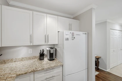 Breakfast Nook Photo of 106 1172 55 Street, Delta, BC