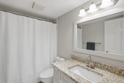 Mudroom Photo of 106 1172 55 Street, Delta, BC