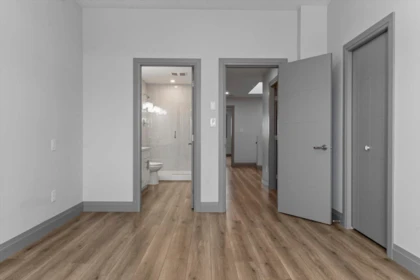 Hallway Photo of 3 32955 Mill Lake Road, Abbotsford, BC