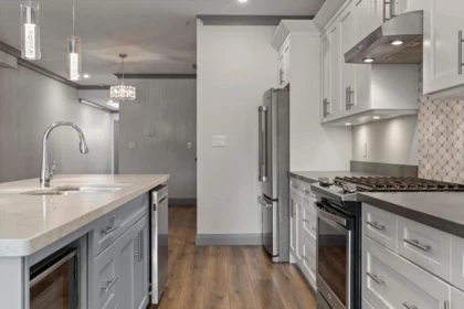 Pantry Photo of 3 32955 Mill Lake Road, Abbotsford, BC