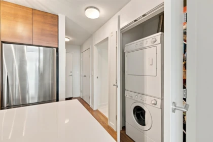 Hallway Photo of 504 1677 Lloyd Avenue, North Vancouver, BC