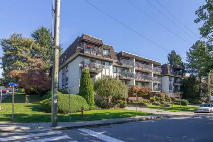 210 270 W 1st Street, North Vancouver, BC, North Vancouver — Apartment/Condo for sale