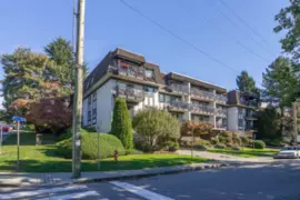 210 270 W 1st Street, North Vancouver, BC