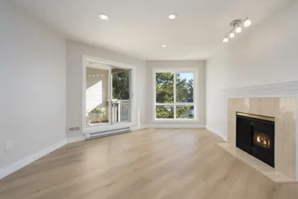 321 7453 Moffatt Road, Richmond, BC, Richmond — Apartment/Condo for sale