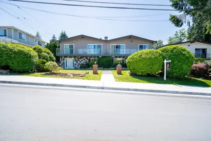 6670 Stanley Street, Burnaby, BC, Burnaby — Half Duplex for sale