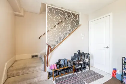 6670 Stanley Street, Burnaby, BC, Burnaby — Half Duplex for sale
