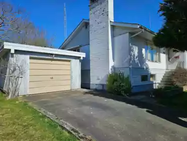 34549 Dann Avenue, Mission, BC, Mission — Single Family Residence for sale