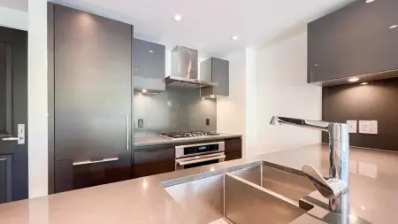 311 1515 Atlas Lane, Vancouver, BC, Vancouver — Apartment/Condo for sale