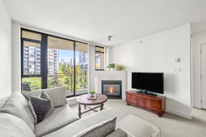 707 155 W 1st Street, North Vancouver, BC, North vancouver — Apartment/Condo for sale