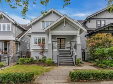 946 W 20th Avenue, Vancouver, BC, Vancouver — Single Family Residence for sale