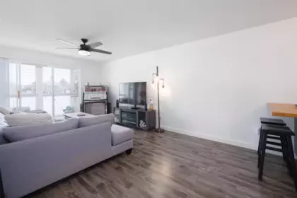 228 3451 Springfield Drive, Richmond, BC, Richmond — Apartment/Condo for sale