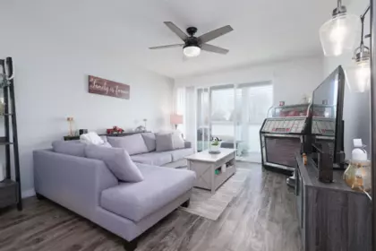 228 3451 Springfield Drive, Richmond, BC, Richmond — Apartment/Condo for sale