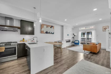 29 2528 156 Street, Surrey, BC, Surrey — Townhouse for sale