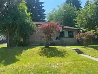 2825 St Johns Street, Port Moody, BC, Port Moody — 2 bed single family residence for sale