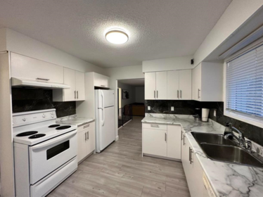 Kitchen Island Photo of 385 Ferry Landing Place, Hope, BC