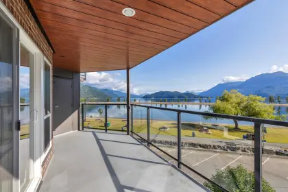 305 378 Esplanade Avenue, Harrison Hot Springs, BC, Harrison hot springs — Apartment/Condo for sale