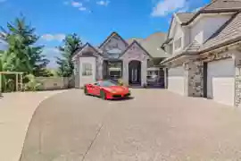 5733 W Kettle Crescent, Surrey, BC