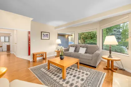 1923 141a Street, Surrey, BC, Surrey — Single Family Residence for sale