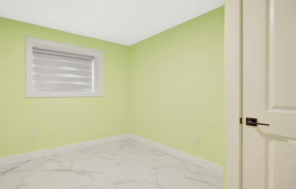 Garage Interior Photo of 1548 E 41st Avenue, Vancouver, BC