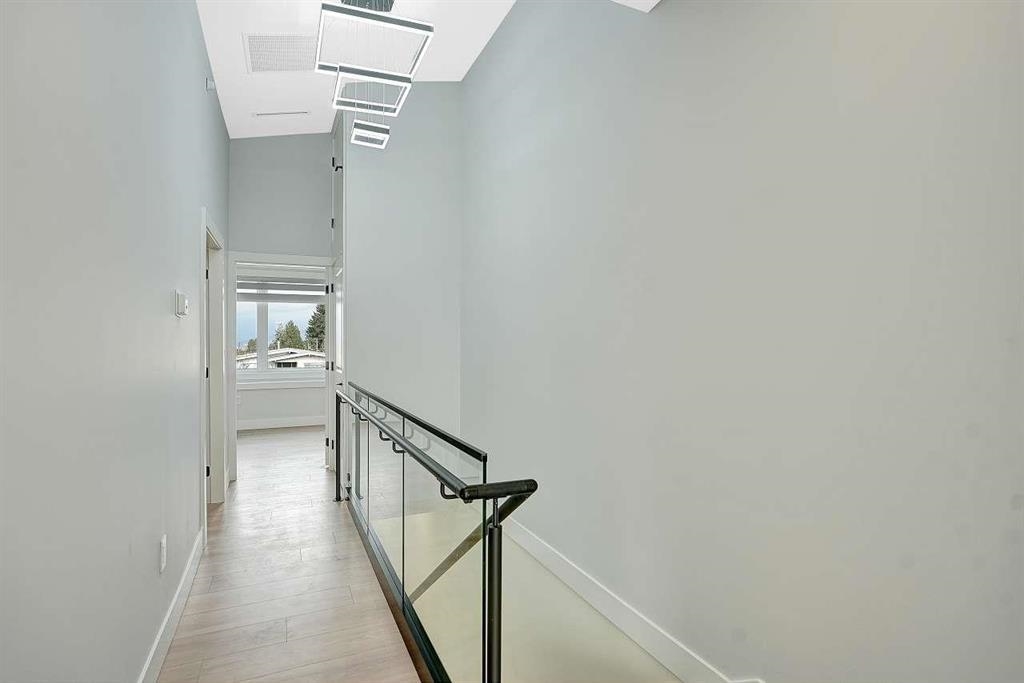 Laundry Room Photo of 1548 E 41st Avenue, Vancouver, BC