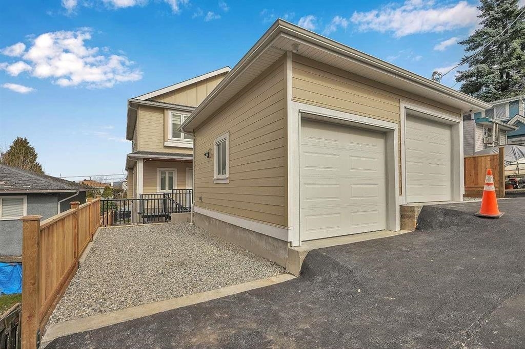 Pantry Photo of 1548 E 41st Avenue, Vancouver, BC