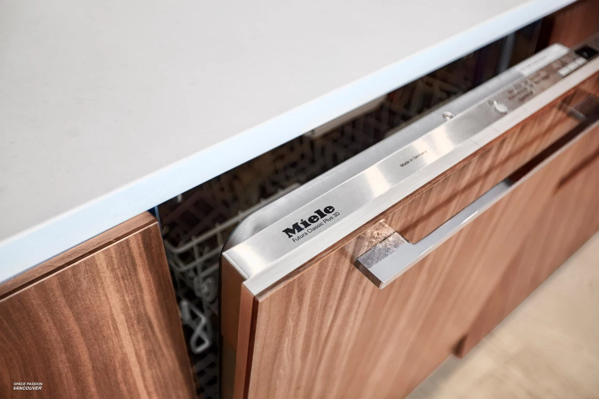 Bedroom 4 Photo of 2421 89 Nelson Street, Vancouver, BC