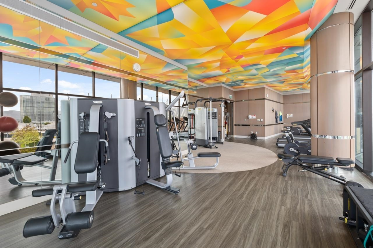 Garden / Landscaping Photo of 2421 89 Nelson Street, Vancouver, BC