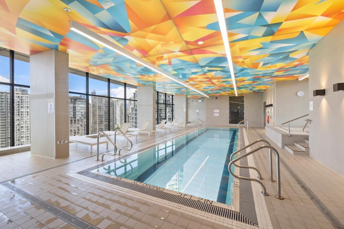 Hot Tub / Spa Photo of 2421 89 Nelson Street, Vancouver, BC