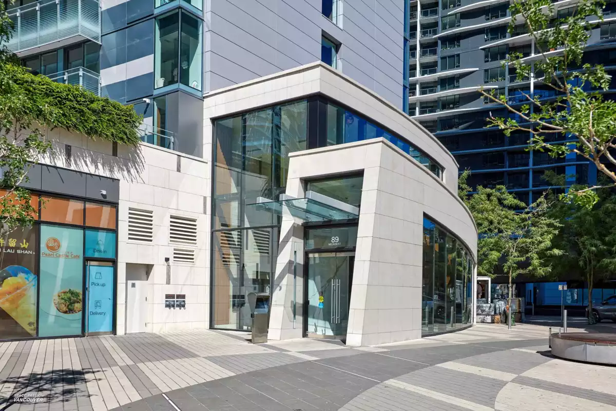Staircase Photo of 2421 89 Nelson Street, Vancouver, BC