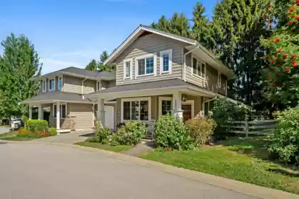 105 12161 237 Street, Maple Ridge, BC, Maple Ridge — Townhouse for sale