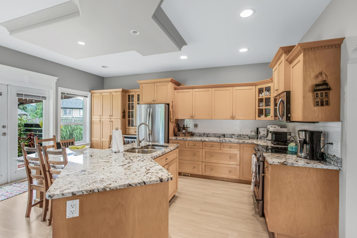 Staircase Photo of 8455 Jack Crescent, Mission, BC