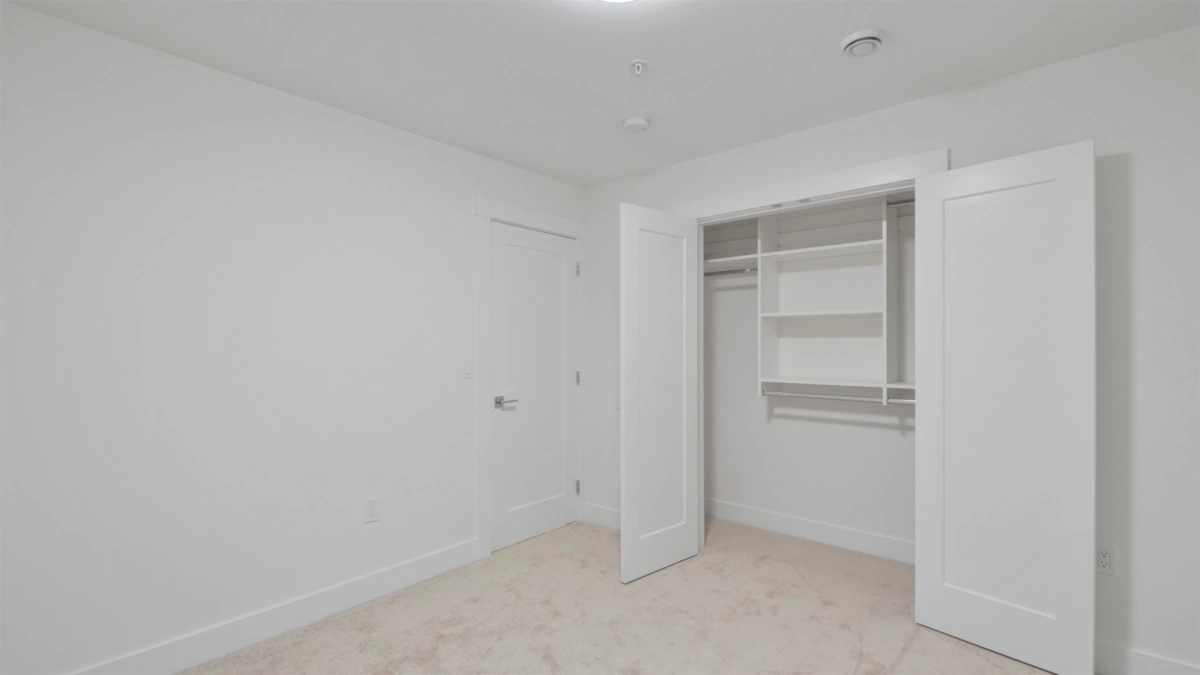 Entry Foyer Photo of 20510 76 Avenue, Langley, BC