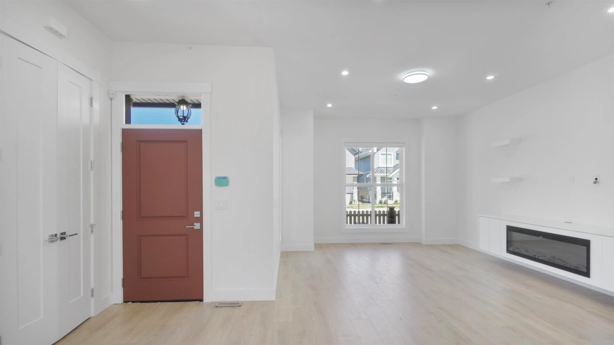 Exterior Rear Photo of 20510 76 Avenue, Langley, BC