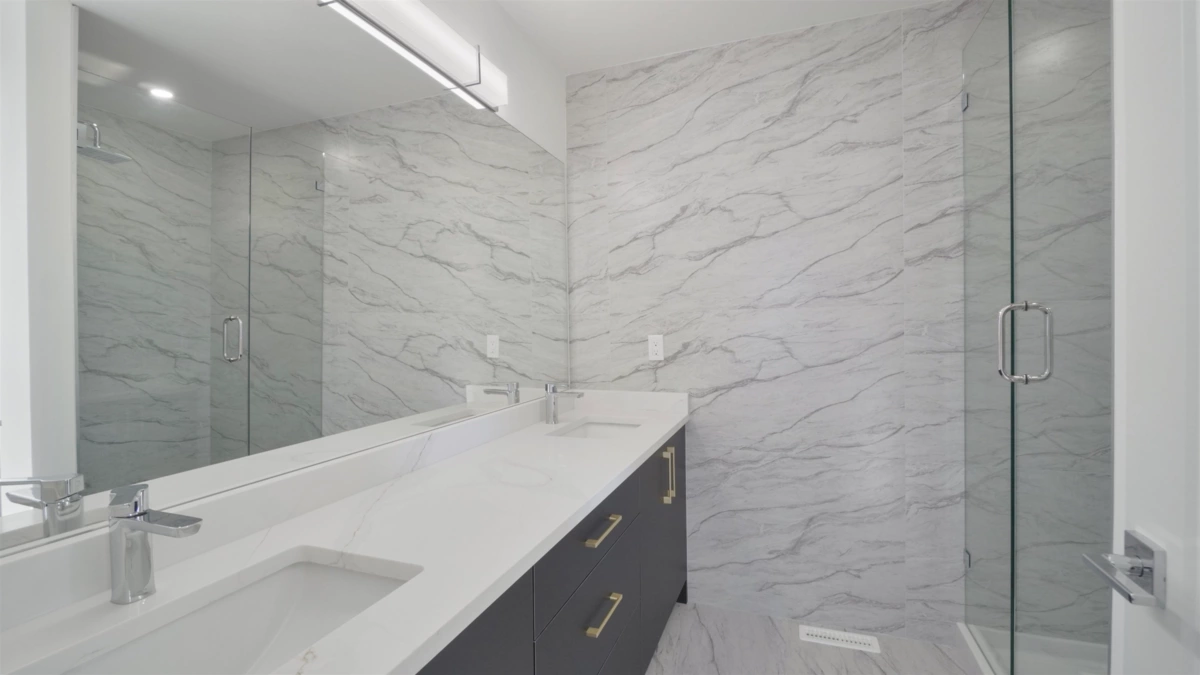 Staircase Photo of 20510 76 Avenue, Langley, BC