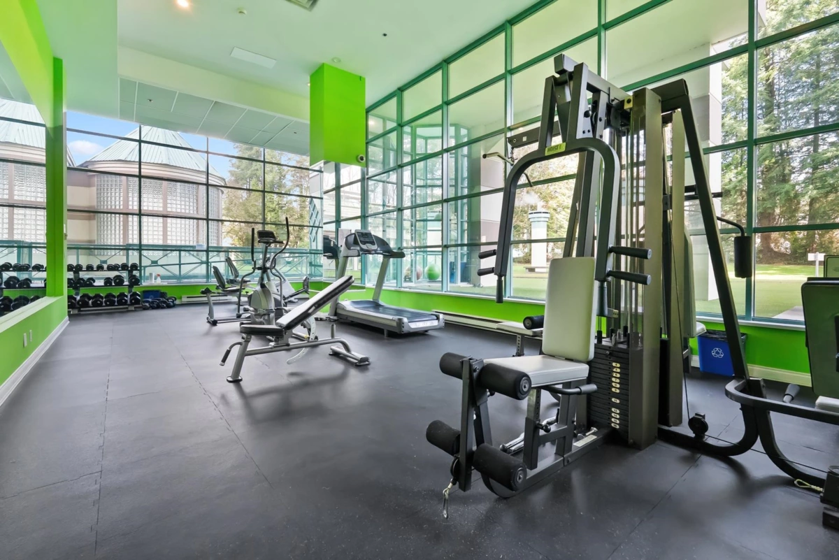 Outdoor Deck Photo of 348 Taylor Way, West Vancouver, BC