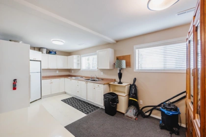 Basement Recreation Room Photo of 2 45821 Thomas Road, Chilliwack, BC