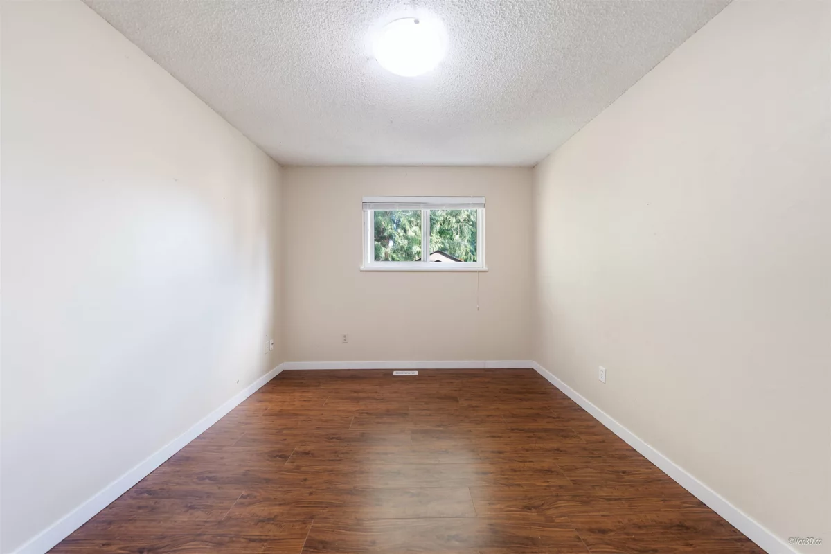 Bedroom 3 Photo of 9689 131 Street, Surrey, BC