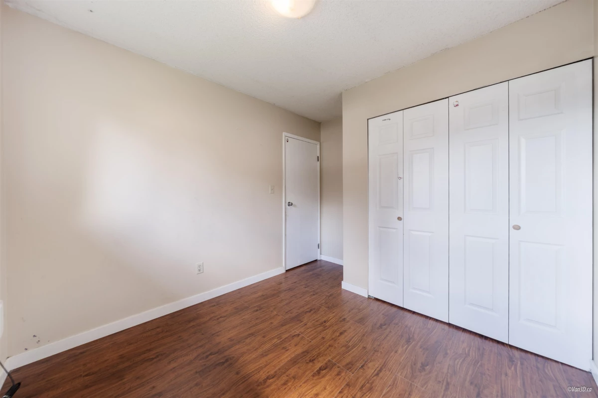Breakfast Nook Photo of 9689 131 Street, Surrey, BC