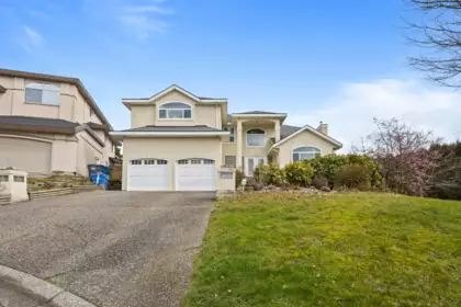 2016 Monteray Place, Abbotsford, BC, Abbotsford — Single Family Residence for sale
