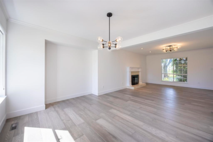 Kitchen Photo of 1032 164 Street, Surrey, BC