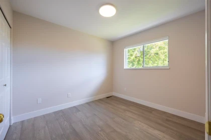 Staircase Photo of 1032 164 Street, Surrey, BC