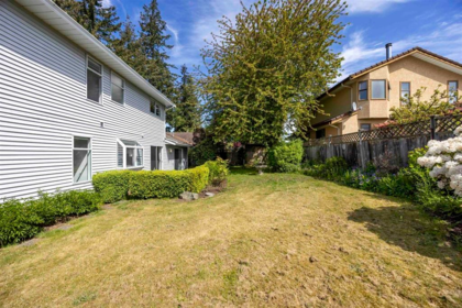 Swimming Pool Photo of 1032 164 Street, Surrey, BC