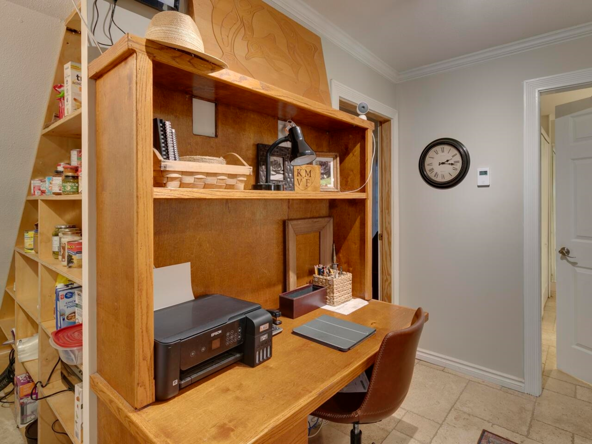 Basement Recreation Room Photo of 43785 Ryall Road, Mission, BC