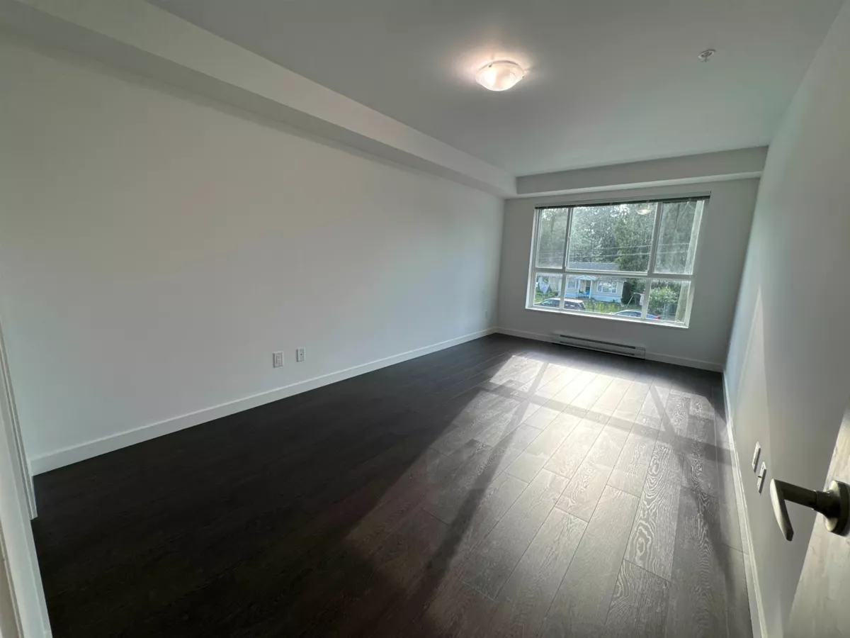 Powder Room Photo of 103 10688 140 Street, Surrey, BC