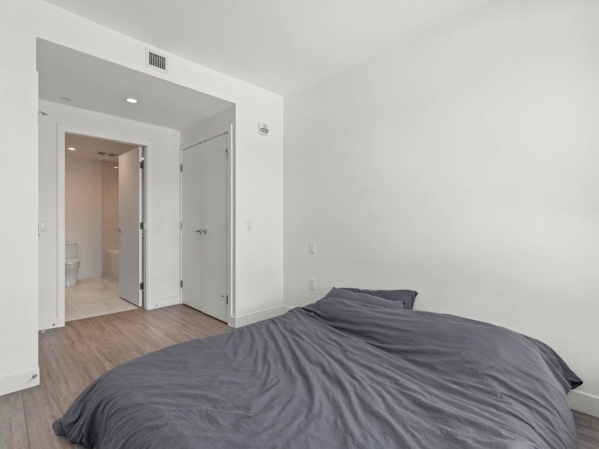 Basement Recreation Room Photo of 312 747 E 3rd Street, North Vancouver, BC