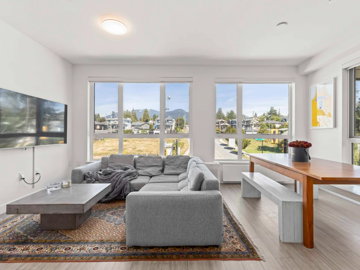 Family Room Photo of 312 747 E 3rd Street, North Vancouver, BC